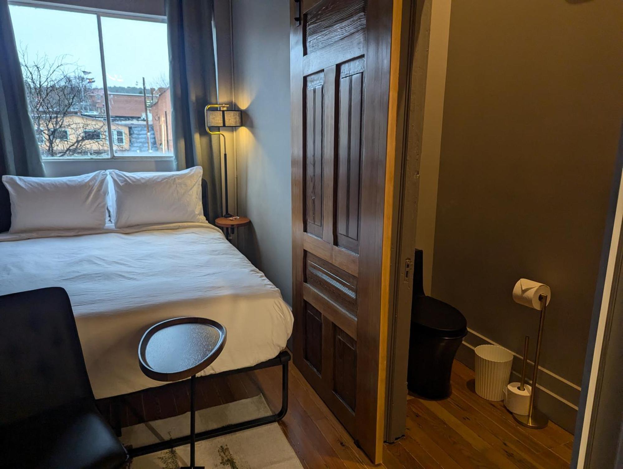 The Well Hotel & Taproom Тринидад Экстерьер фото